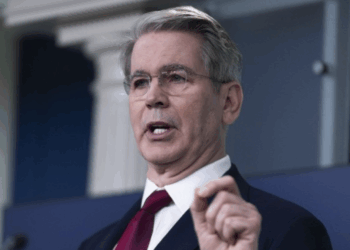 Fed debe ser independiente, pero ha cometido errores: SB