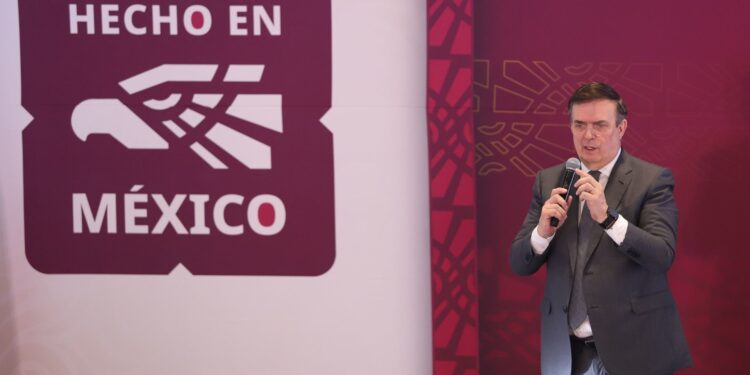 Cae exploración de Pemex 43% en un año