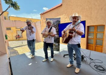 Van más de 400 portadores de tradición y artistas en el 28° Festival de la Huasteca