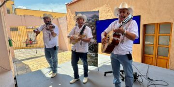 Van más de 400 portadores de tradición y artistas en el 28° Festival de la Huasteca