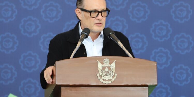 Mauricio Kuri prepara informe ciudadano y defiende finanzas sanas en Querétaro