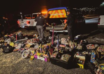 Van 350 kilogramos de pirotecnia asegurados