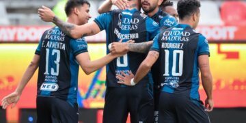 Gallos vence 2-0 a Pachuca en calidad de visitante