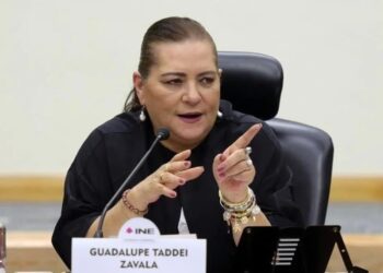 Reinicia Taddei reestructuración en el INE