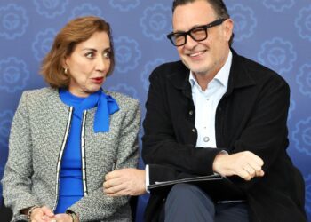 Trabajar, pide Kuri a diputados