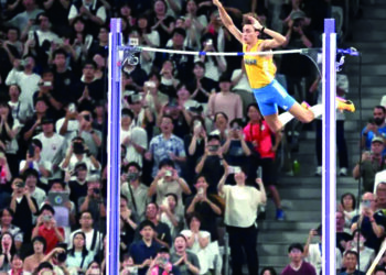 Duplantis conquista el cielo de Tokio