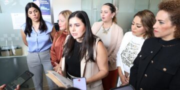 Presentan 10 diputadas iniciativa “Código Mariposa“, para atención de duelo gestacional
