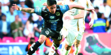 Milán soporta y se convierte en el nuevo líder en Serie A