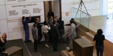 Se arma zafarrancho en congreso queretano