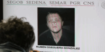 Trasladan al ‘Menchito’ a cárcel de máxima seguridad en Colorado