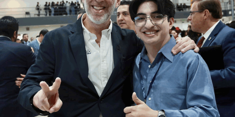 Inaugura Marco Congreso Internacional de Innovación Aeroespacial en la UNAQ