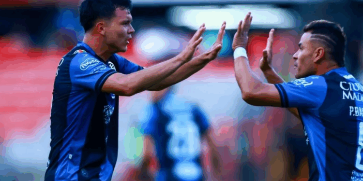 Gallos le da la vuelta y vence al Puebla