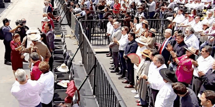 No hay mensaje, dice Sheinbaum ‘encorralamiento’ de morenistas