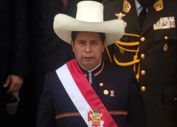 Insiste Sheinbaum en liberación de Castillo en Perú