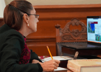 Atiende Sheinbaum emergencia por lluvias con gobernadores