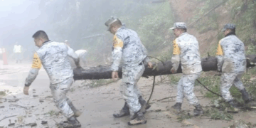 Recorre gobernador las  zonas afectadas por lluvias