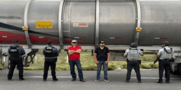 Aseguran 418 mil litros de huachicol en cuatro estados