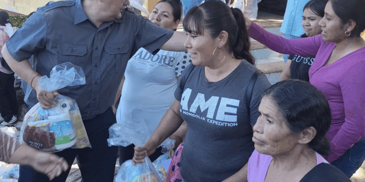 Productores toman oficinas del SAT en Querétaro y San Juan del Río en apoyo al paro