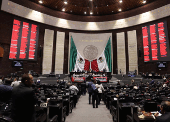 Diputados avalan en lo particular la reforma a la Ley de Amparo; pasa al Senado