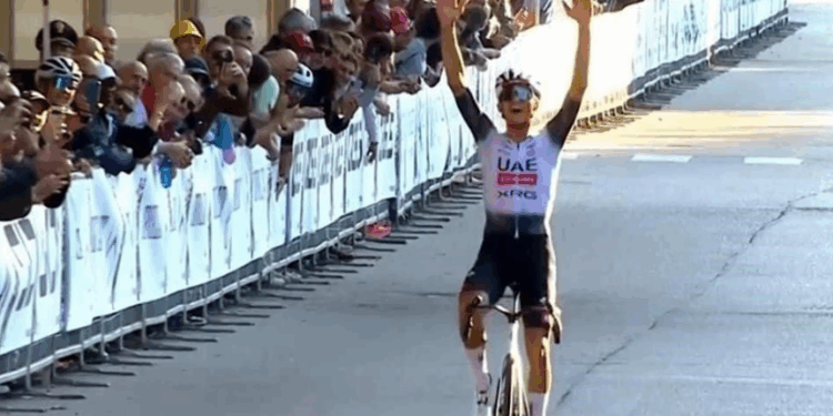 Cierra Del Toro temporada con triunfo