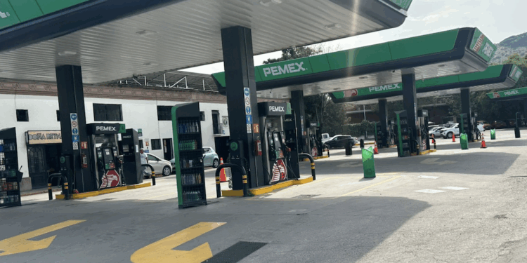 16 escuelas sin clases