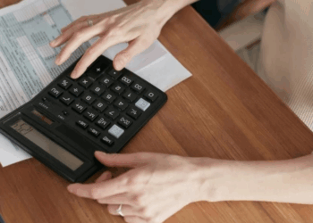 Pega nuevo amparo a casineras, mineras y maquiladoras