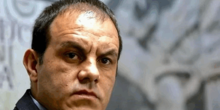 Que la Cámara sancione a diputados, dice Sheinbaum sobre Cuau