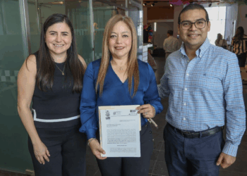 Proponen prohibir cirugías estéticas en menores de edad, sin justificación médica