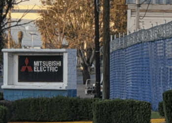 Cierra Mitsubishi cierra una línea en San Juan del Río