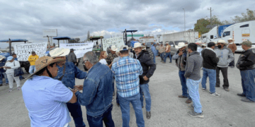 Cierra Mitsubishi cierra una línea en San Juan del Río