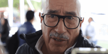 Mitsubishi se va por baja demanda