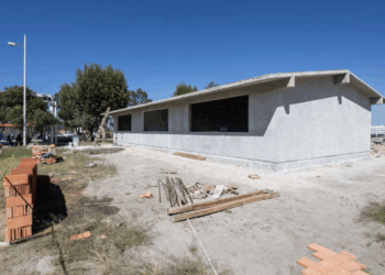 Supervisa  Cabrera obras educativas y de movilidad