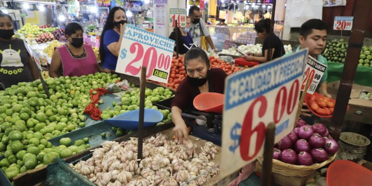 Inflación en México desacelera a 3.63%