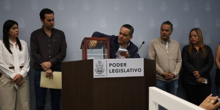 El 14 de octubre, fecha para elección de mesa directiva