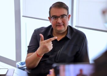 No hay que perder tiempo en diferencias, pide Memo Vega a Pancho Domínguez