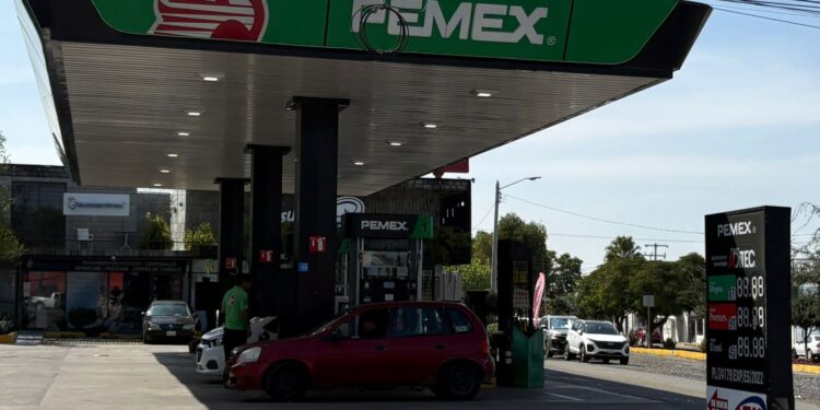 Desabasto de gasolina en Querétaro se normalizará esta semana: UESQRO