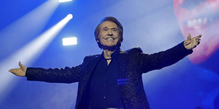 Exigen Elton John y McCartney transparencia en sus regalías