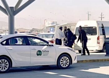 Uber no tiene autorización para operar en aeropuertos