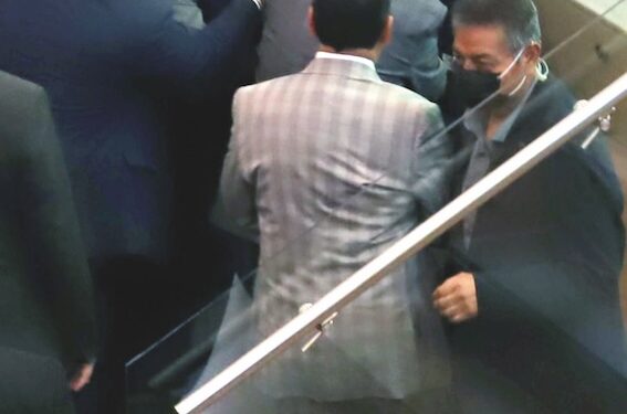 Zafarrancho en la Legislatura local