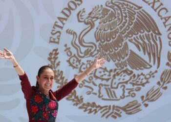 Defiende Sheinbaum legado de AMLO