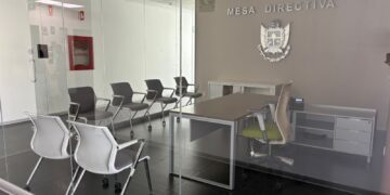 Oficinas de presidencia de la mesa directiva del congreso, sin personal y sin operar