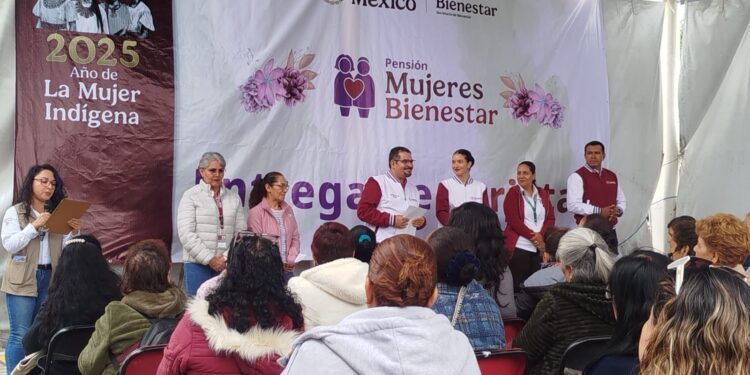 Arranca entrega de 54 mil tarjetas Bienestar a mujeres mayores de 60 años, en Querétaro