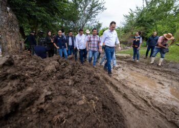 Recorre Gobernador zonas afectadas por las lluvias