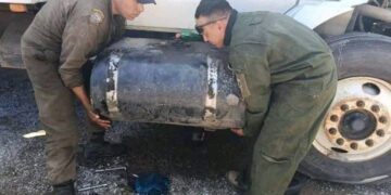 Decomisan 81 kilos de cocaína en tanque de diésel de tráiler en San Juan del Río