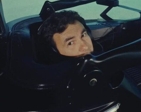 Toma Cadillac nota de pedidos de Checo en el simulador