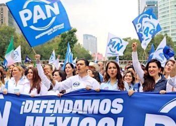 Se burla Morena de ‘nuevo’ PAN; critica MC viejas alianzas