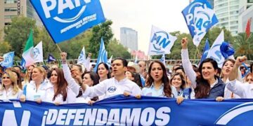 Se burla Morena de ‘nuevo’ PAN; critica MC viejas alianzas