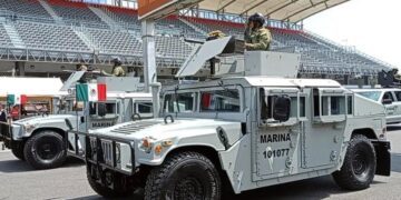 Aprueban Ley de Armada; acusan abuso con lealtad