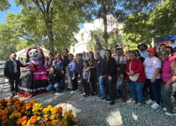 Inaugura SECULT el mercadito “Ahí vienen nuestros muertos” en el CEART