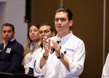 Querétaro, oasis de buenos gobiernos: Jorge Romero